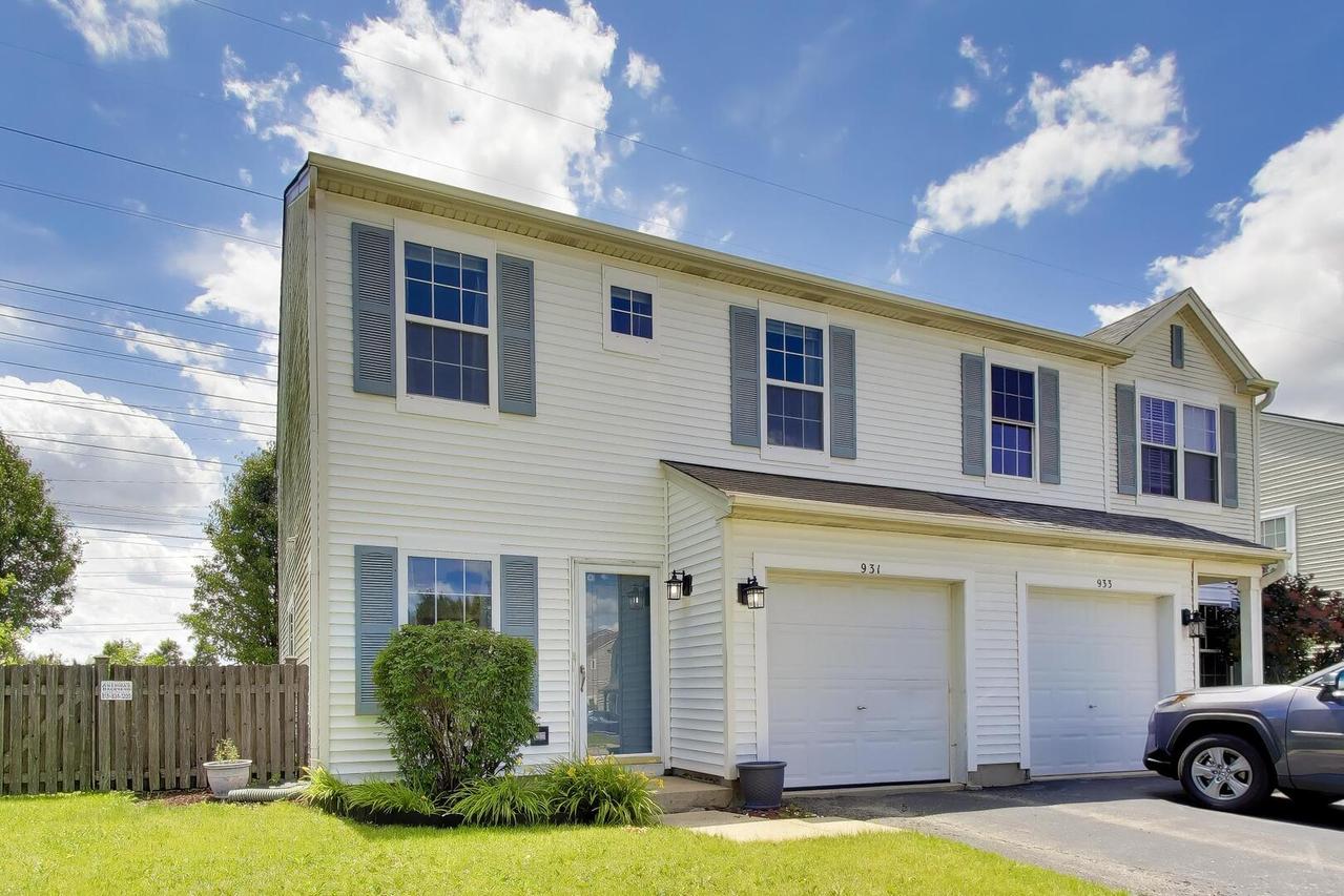 931 E Savannah Dr., Romeoville, IL 60446