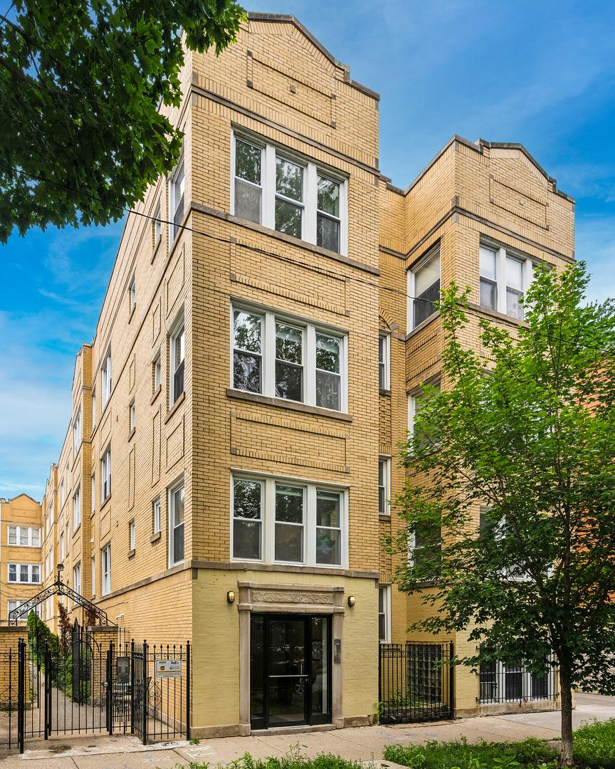 2040 N Spaulding Ave. #2S, Chicago, IL 60647