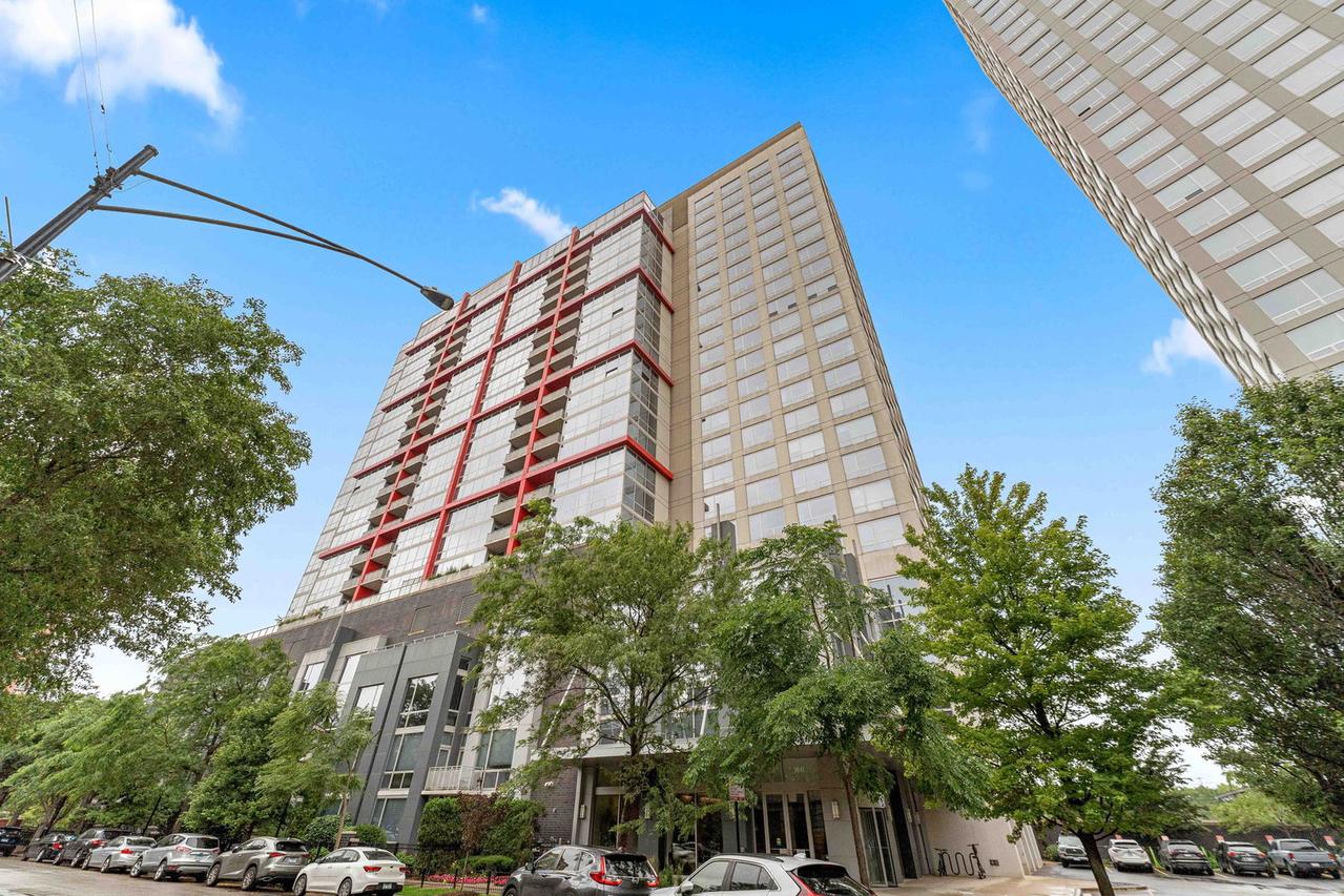 1841 S Calumet Ave. #1111, Chicago, IL 60616