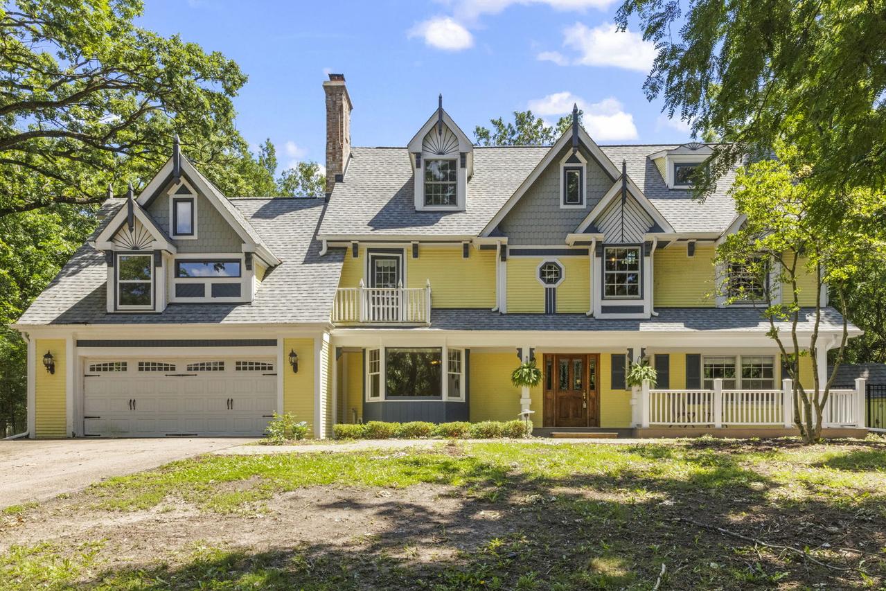 36W473 Ferson Creek Rd., St. Charles, IL 60174