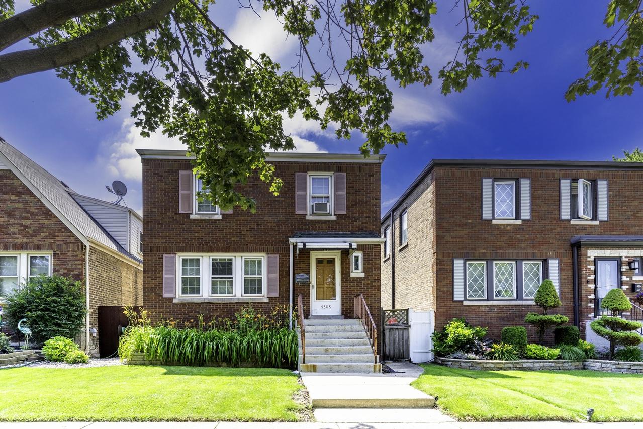 5308 S Austin Ave., Chicago, IL 60638
