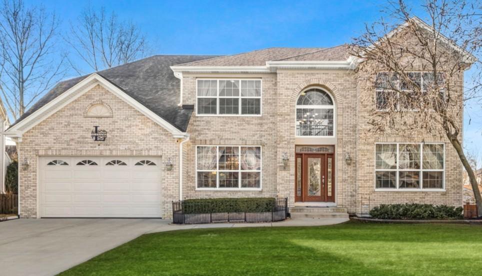 8 Fairfax Ct., Bolingbrook, IL 60490