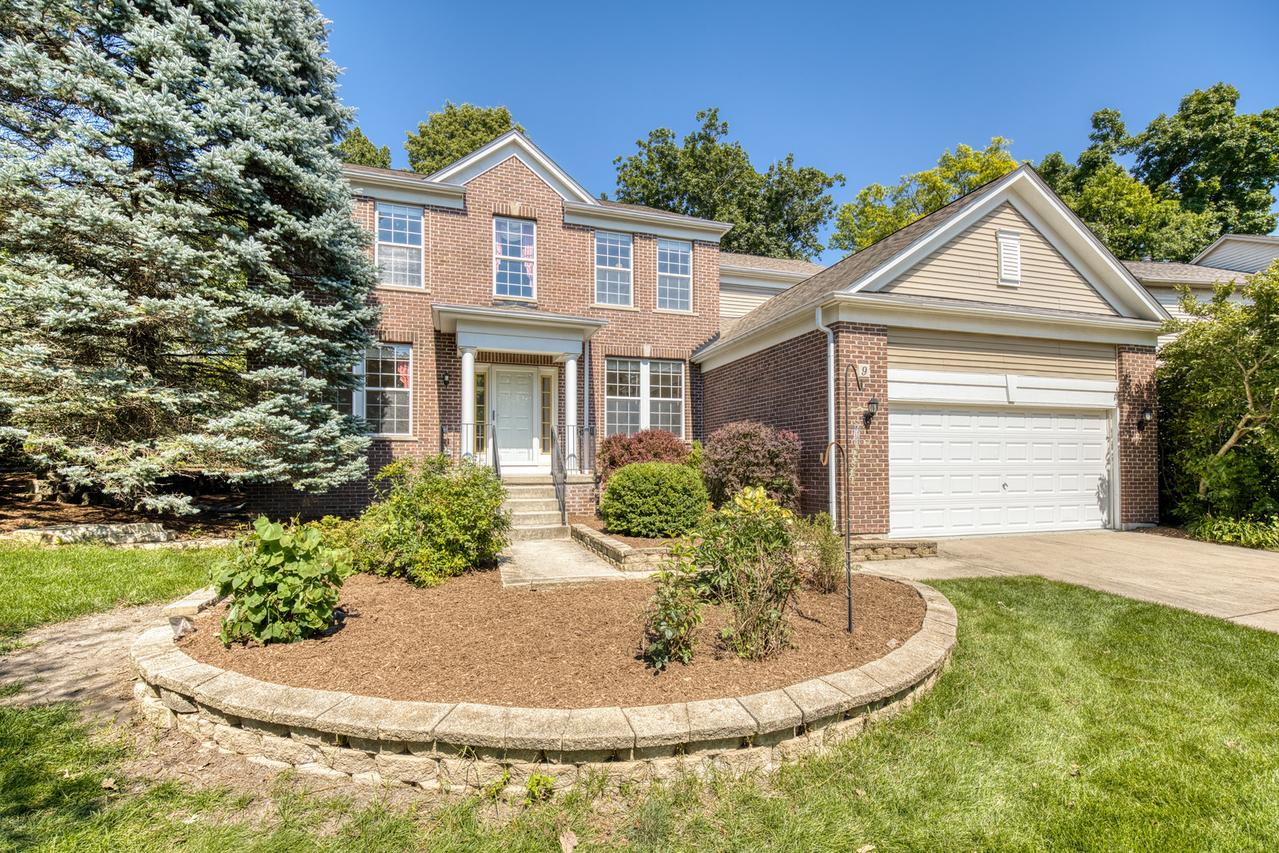 9 Sagebrush Ct., Streamwood, IL 60107