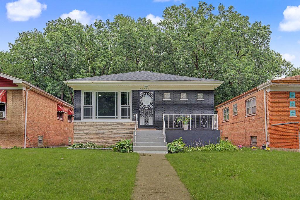 [Address Hidden by Seller], Chicago, IL 60628