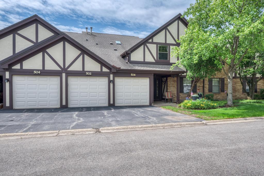 504 Elizabeth Dr. #18-B-L, Wood Dale, IL 60191