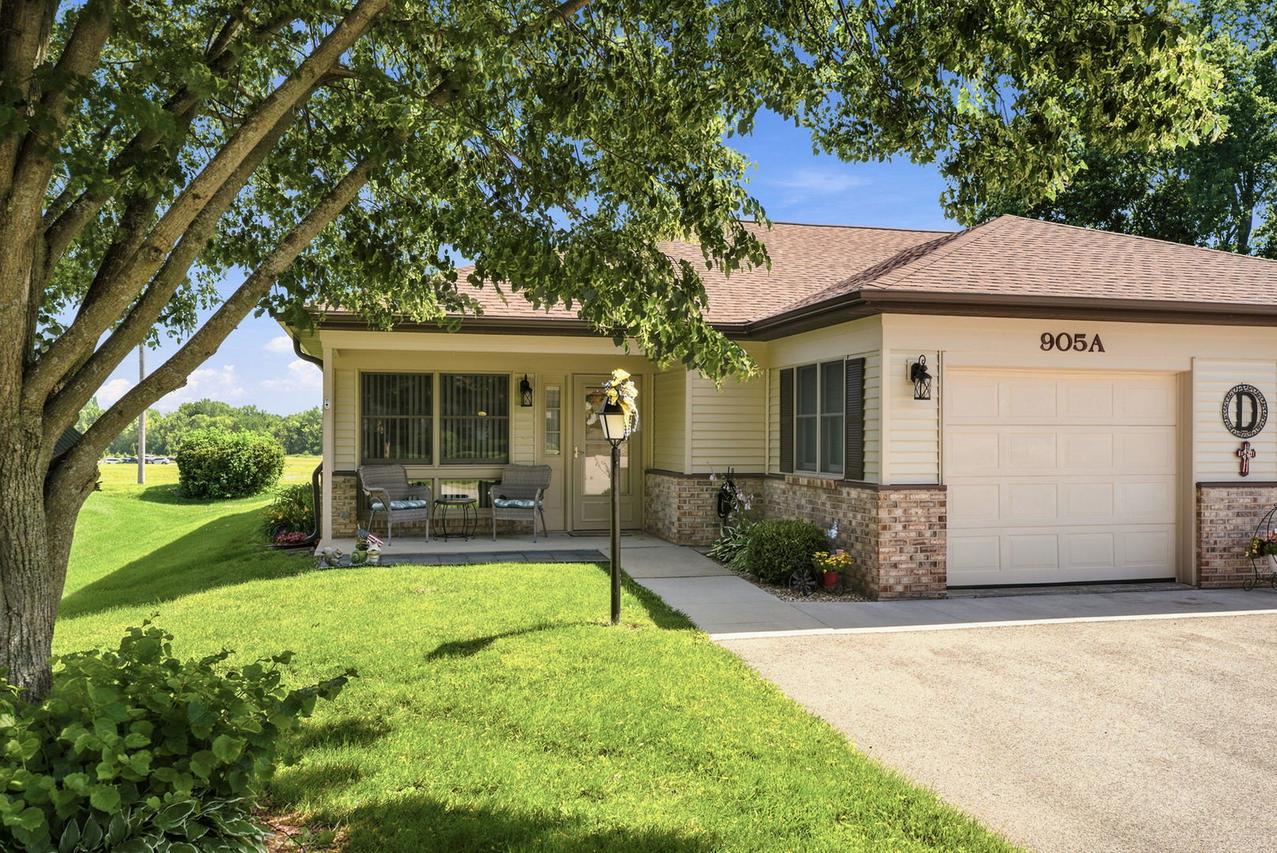 905A Coventry Ln., Sterling, IL 61081