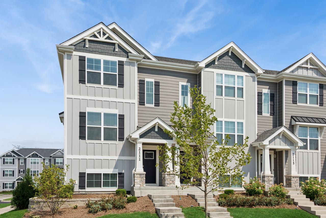 2111 Yellowstone Blvd., Mundelein, IL 60060