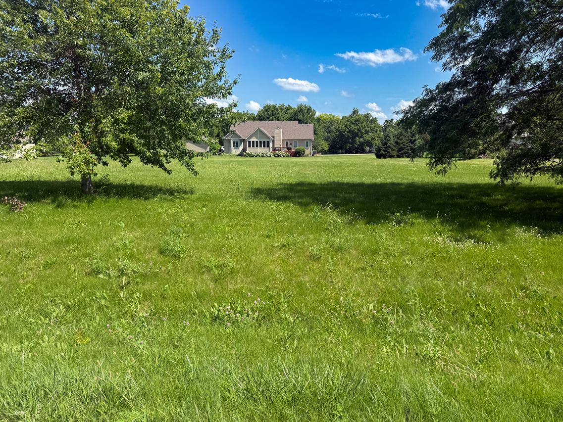 2311 Falcon Ln., Spring Grove, IL 60081