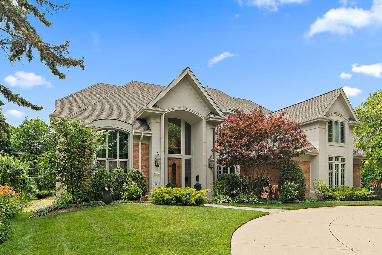 122 Springlake Ave., Hinsdale, IL 60521