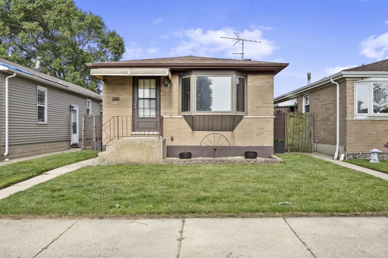 12723 S Marquette Ave., Chicago, IL 60633