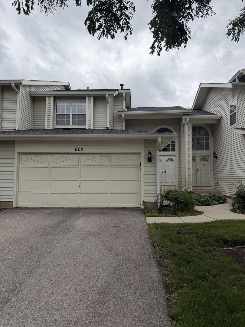 902 Sturnbridge Ct., Schaumburg, IL 60173
