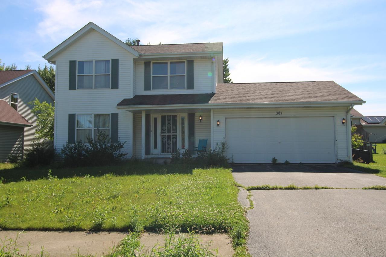 387 Shay Dr., Rockford, IL 61107