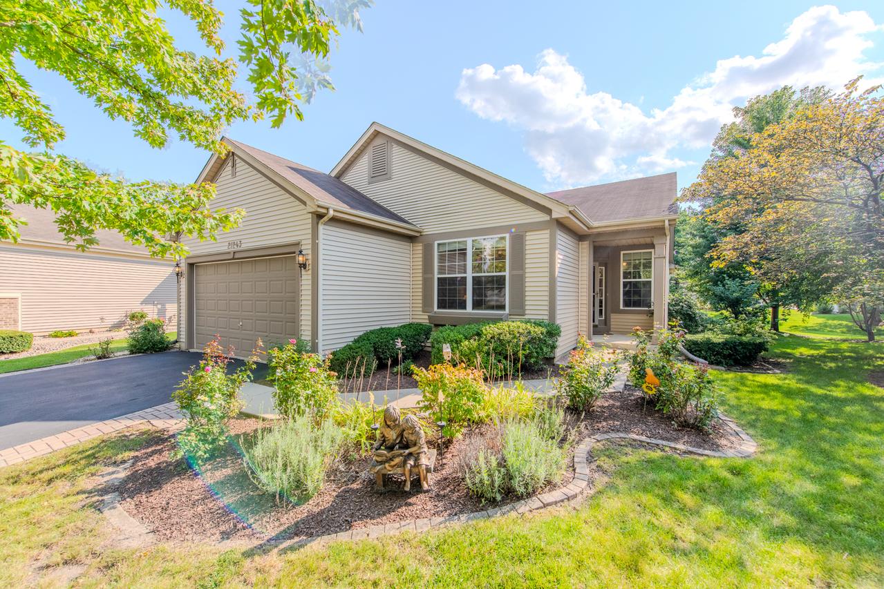 21243 Lily Lake Ln., Crest Hill, IL 60403