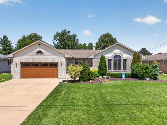 New Homes with Master Bedrooms on the 1st Floor in Streator: June 27th to July 3rd
