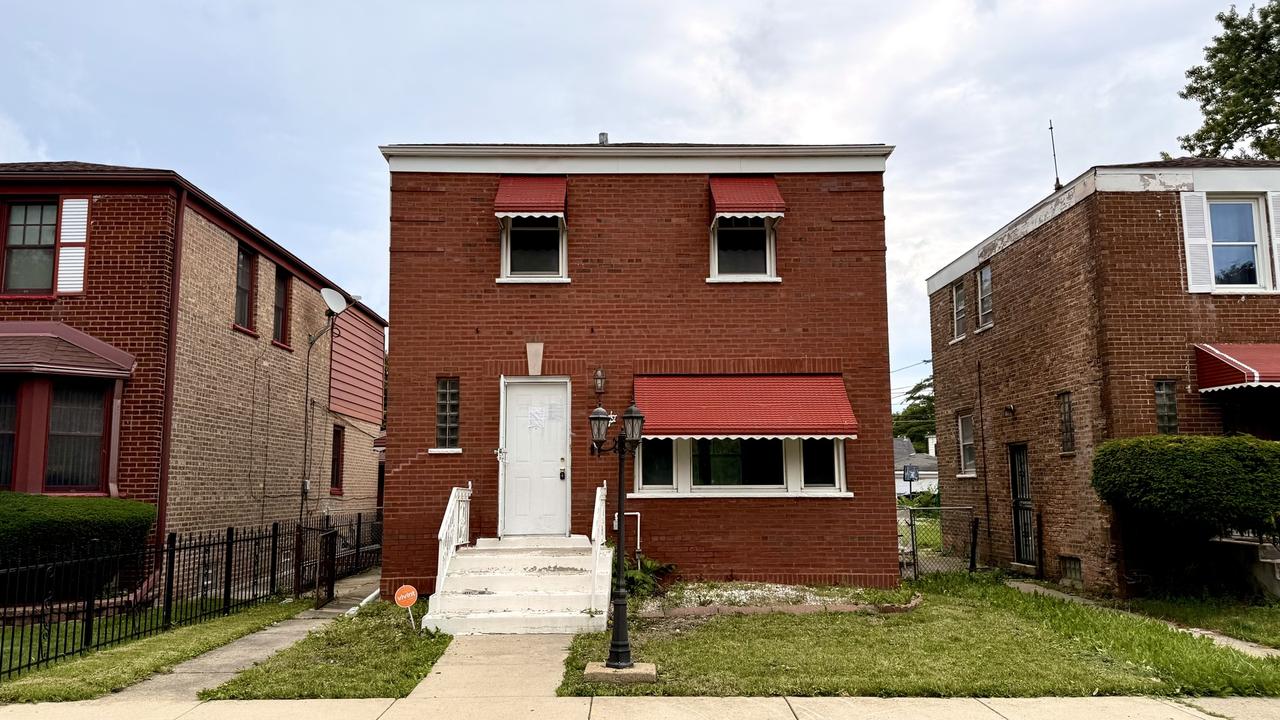 10649 S Sangamon St., Chicago, IL 60643