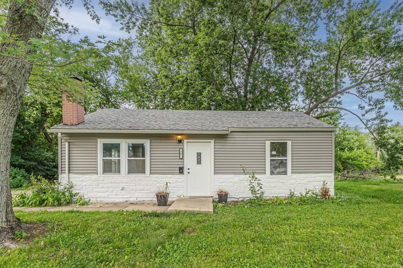 307 Louis Rd., Joliet, IL 60433