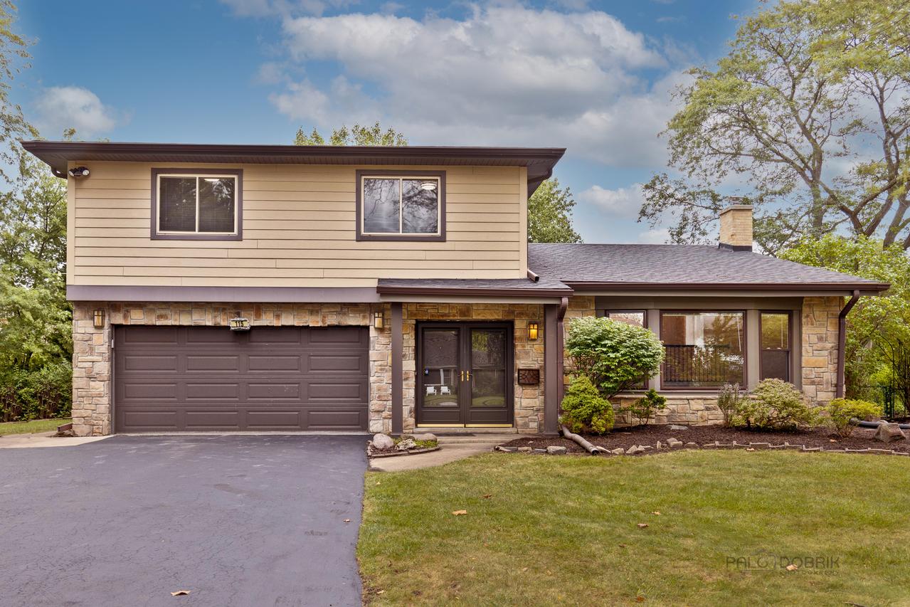 [Address Hidden by Seller], Deerfield, IL 60015