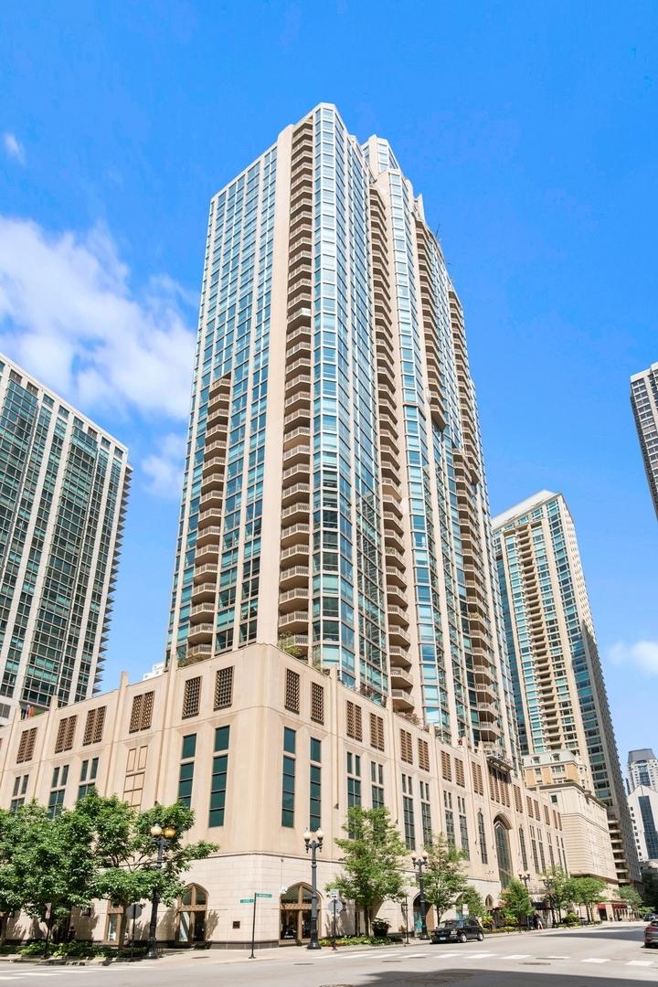 21 E Huron St. #2803, Chicago, IL 60611