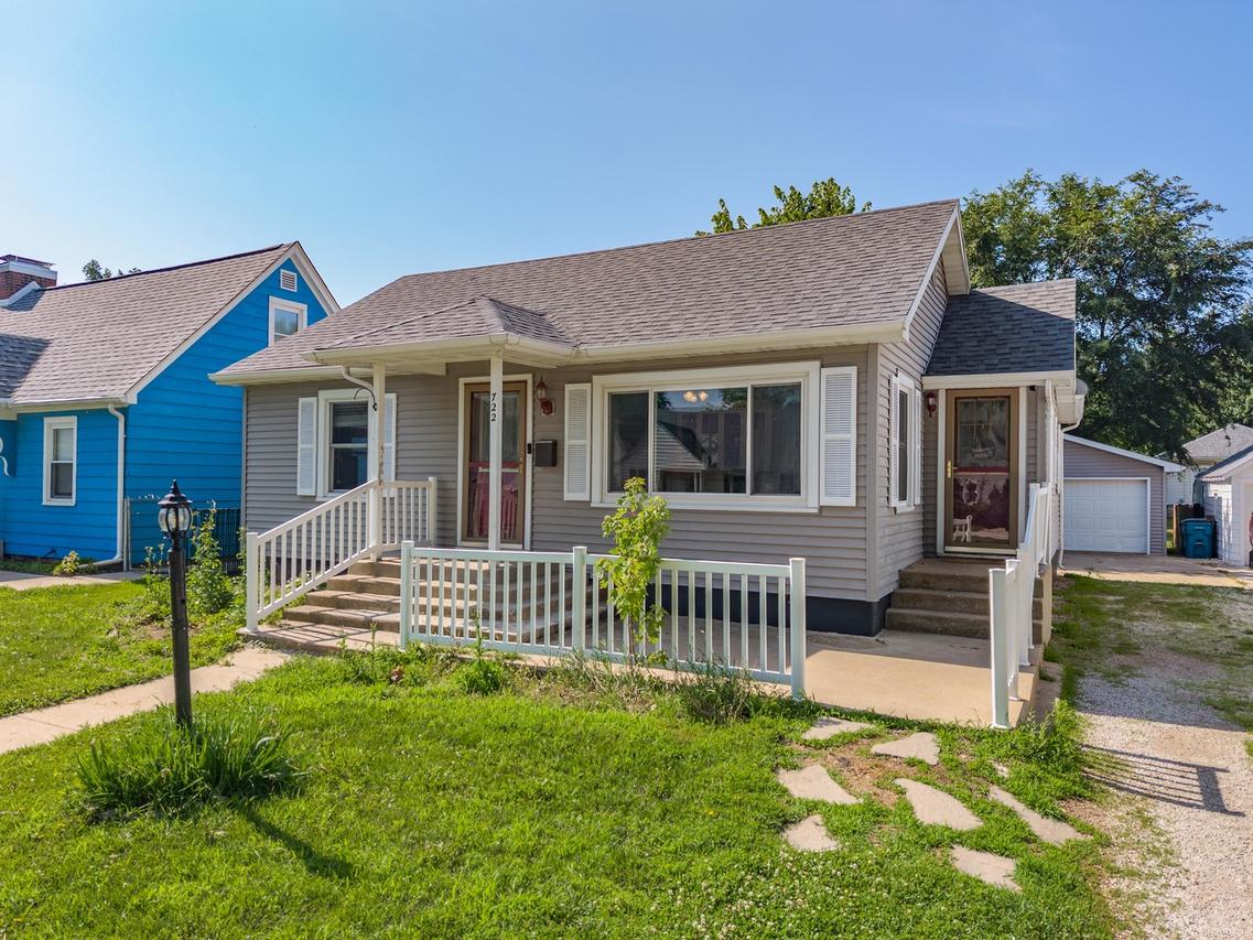 722 W Moulton St., Pontiac, IL 61764