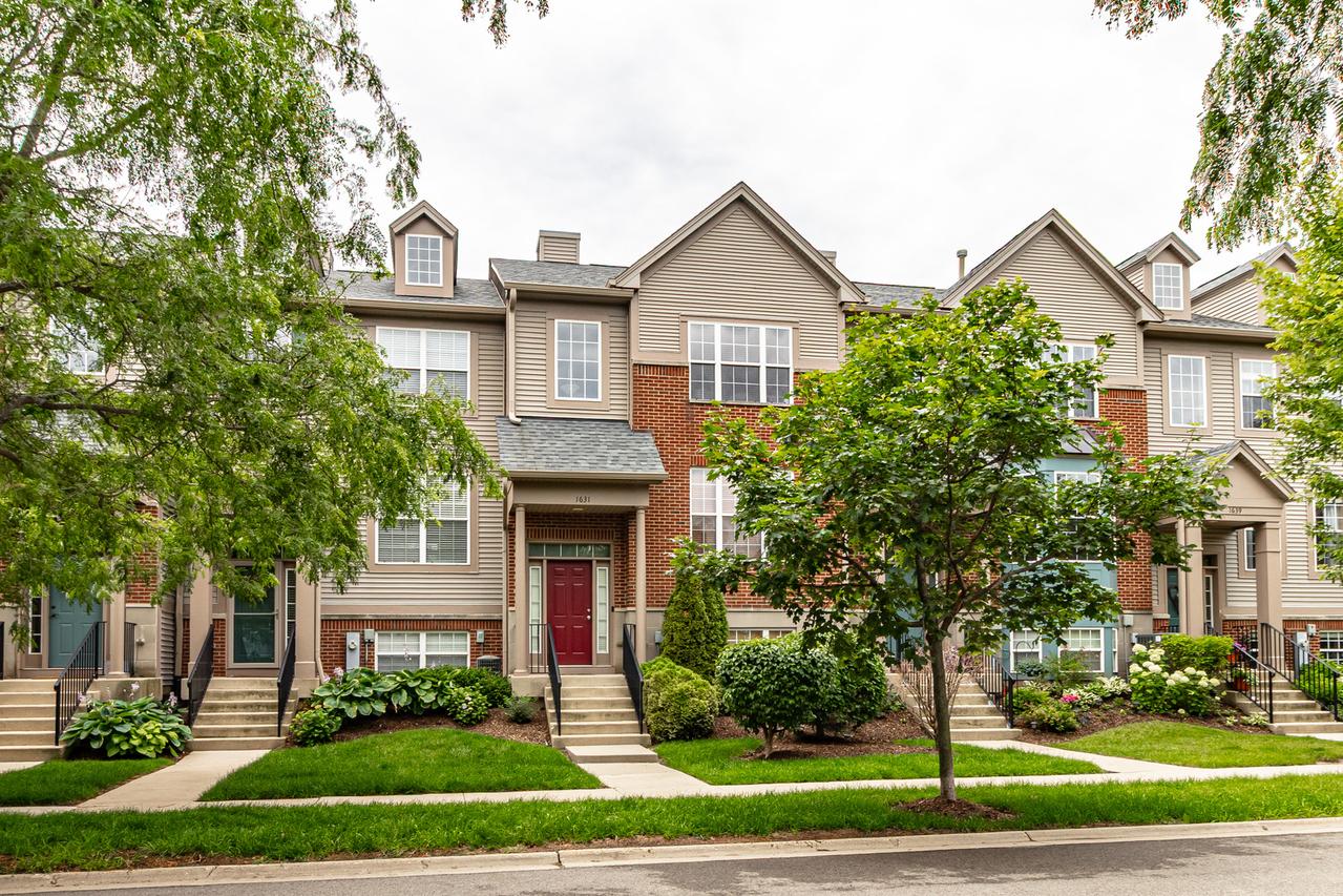 1631 Station Park Dr., Grayslake, IL 60030