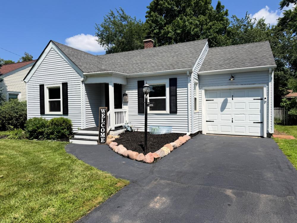235 S Aldine St., Elgin, IL 60123
