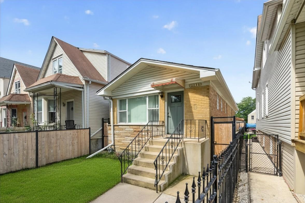 1734 N Karlov Ave., Chicago, IL 60639