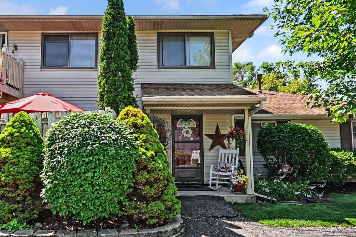 2225 Daffodil Dr. #308c, Crest Hill, IL 60403