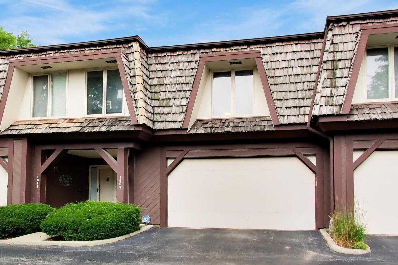 [Address Hidden by Seller], Glenview, IL 60025