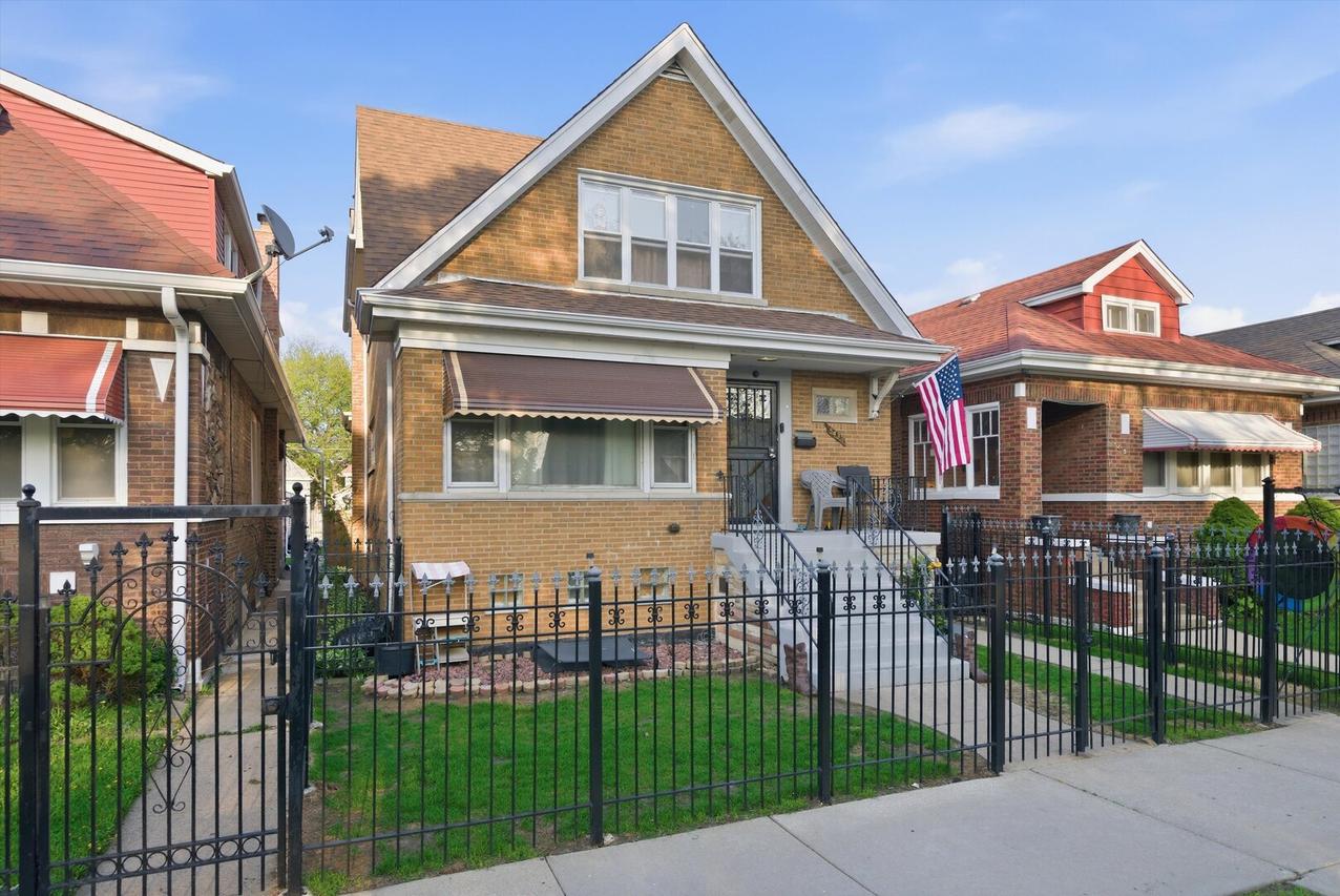 5433 S Homan Ave., Chicago, IL 60632