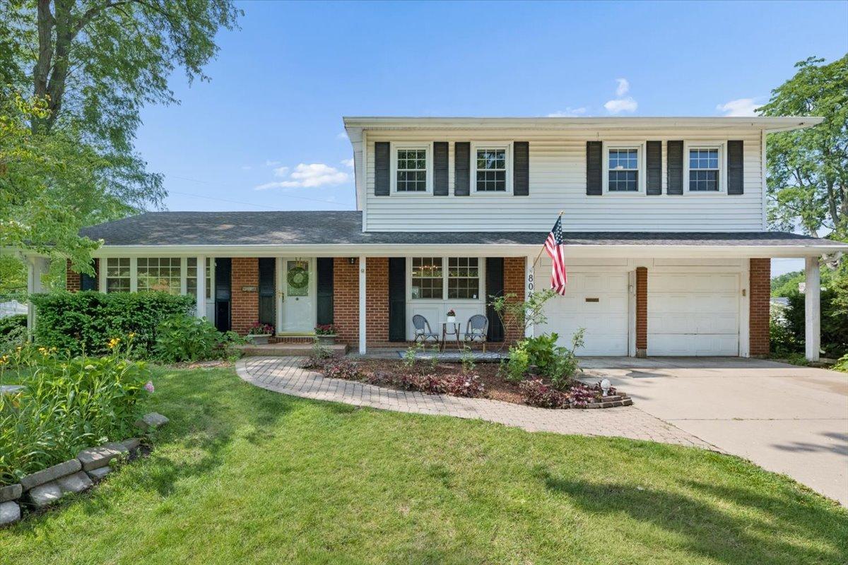 804 N Wente Ct., Palatine, IL 60074