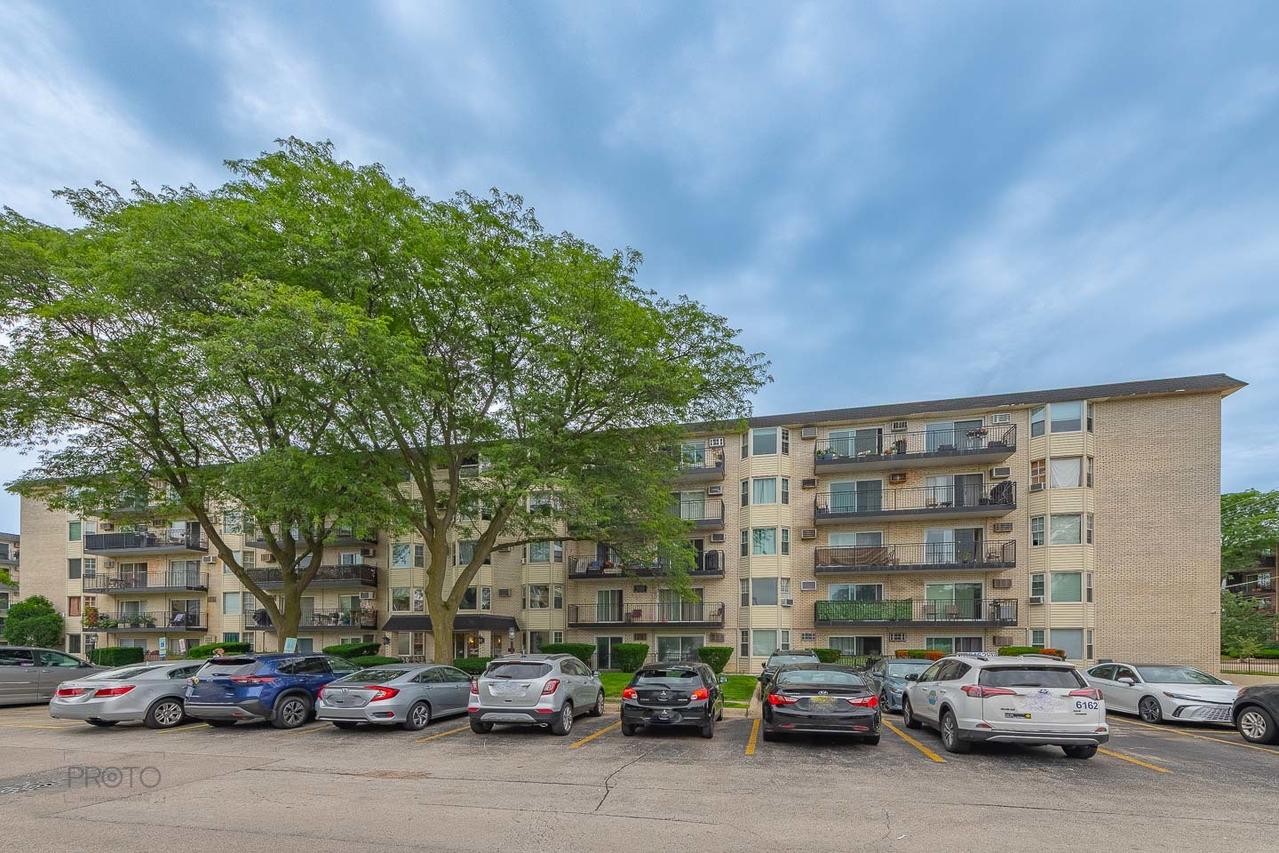 5506 Lincoln Ave. #A320, Morton Grove, IL 60053