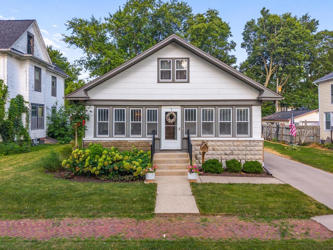 711 N Mill St., Pontiac, IL 61764