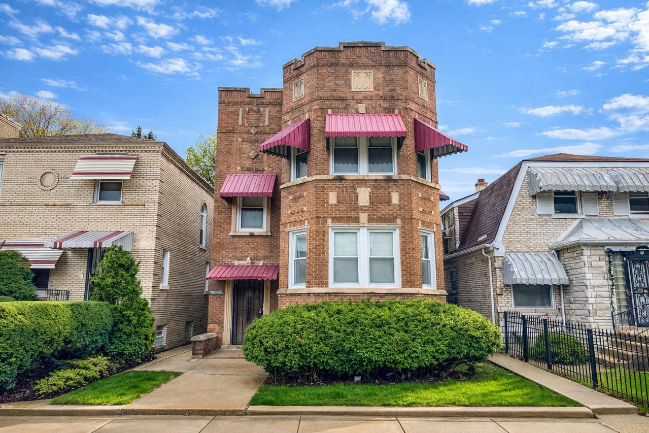 8017 S Hermitage Ave., Chicago, IL 60620