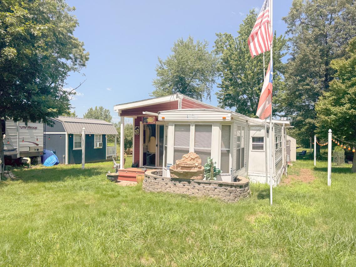 25/152 Woodhaven, Sublette, IL 61367