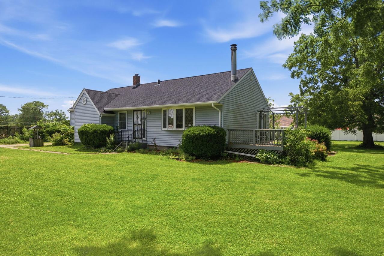 2017 Colona Rd., East Moline, IL 61244