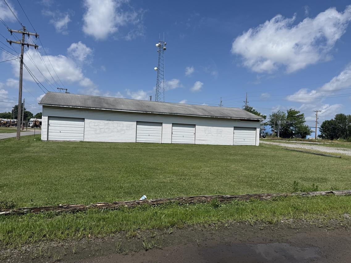 305 N Carbon St., Marion, IL 62959