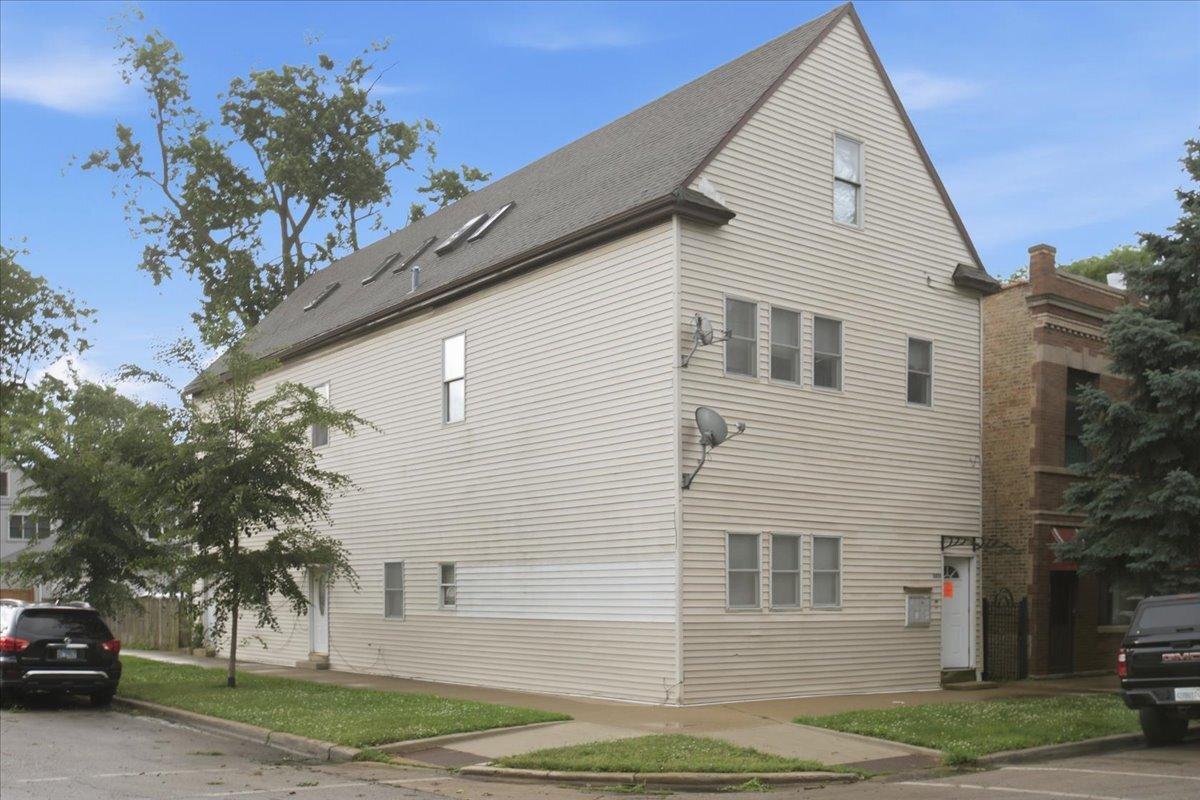 3859 N Whipple St., Chicago, IL 60618