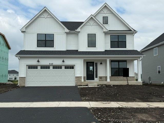 737 Fairfield Dr., Oswego, IL 60543