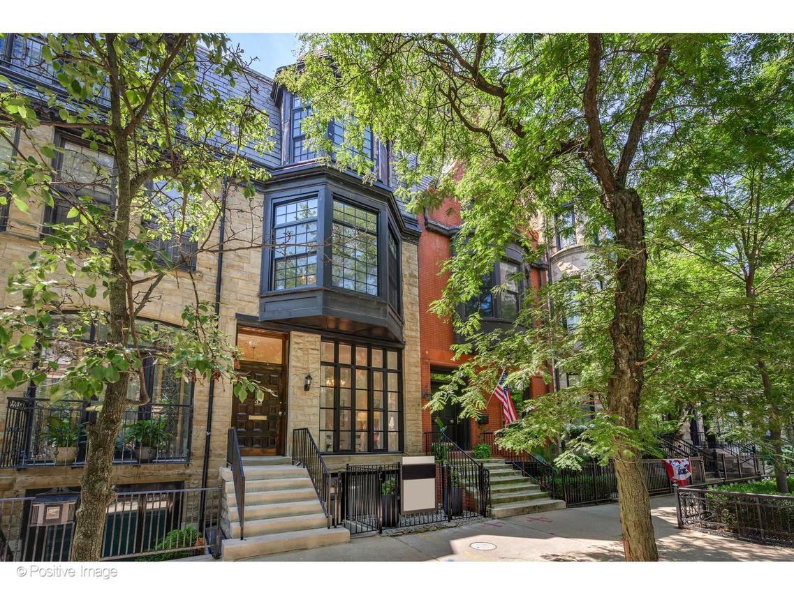 43 E Elm St., Chicago, IL 60611