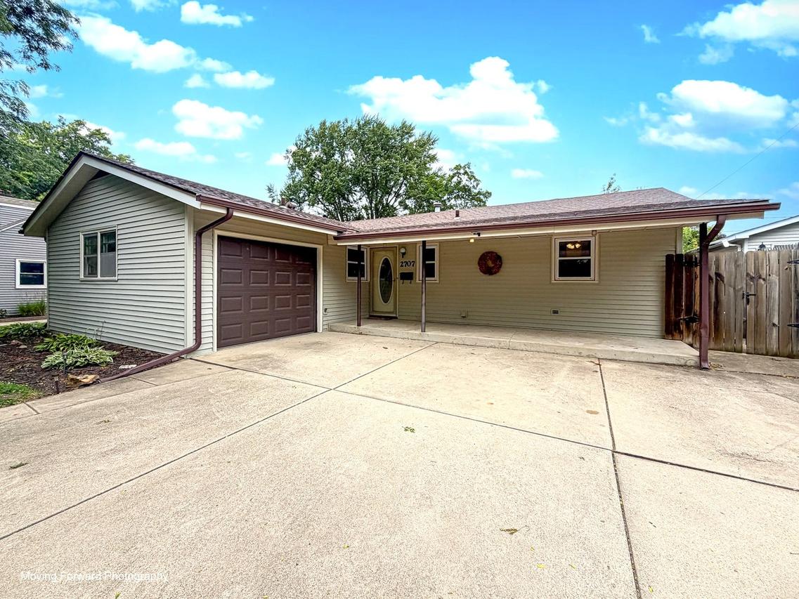 2707 Karen Dr., Rockford, IL 61101