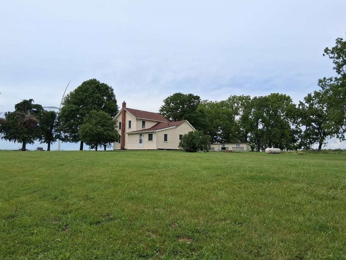 21980 N 800 Ave., Kewanee, IL 61443