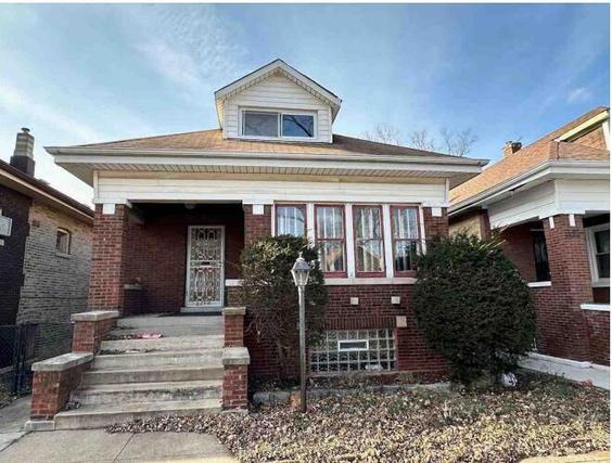 New Homes with Master Bedrooms on the 1st Floor in Auburn Gresham: June 27th to July 3rd