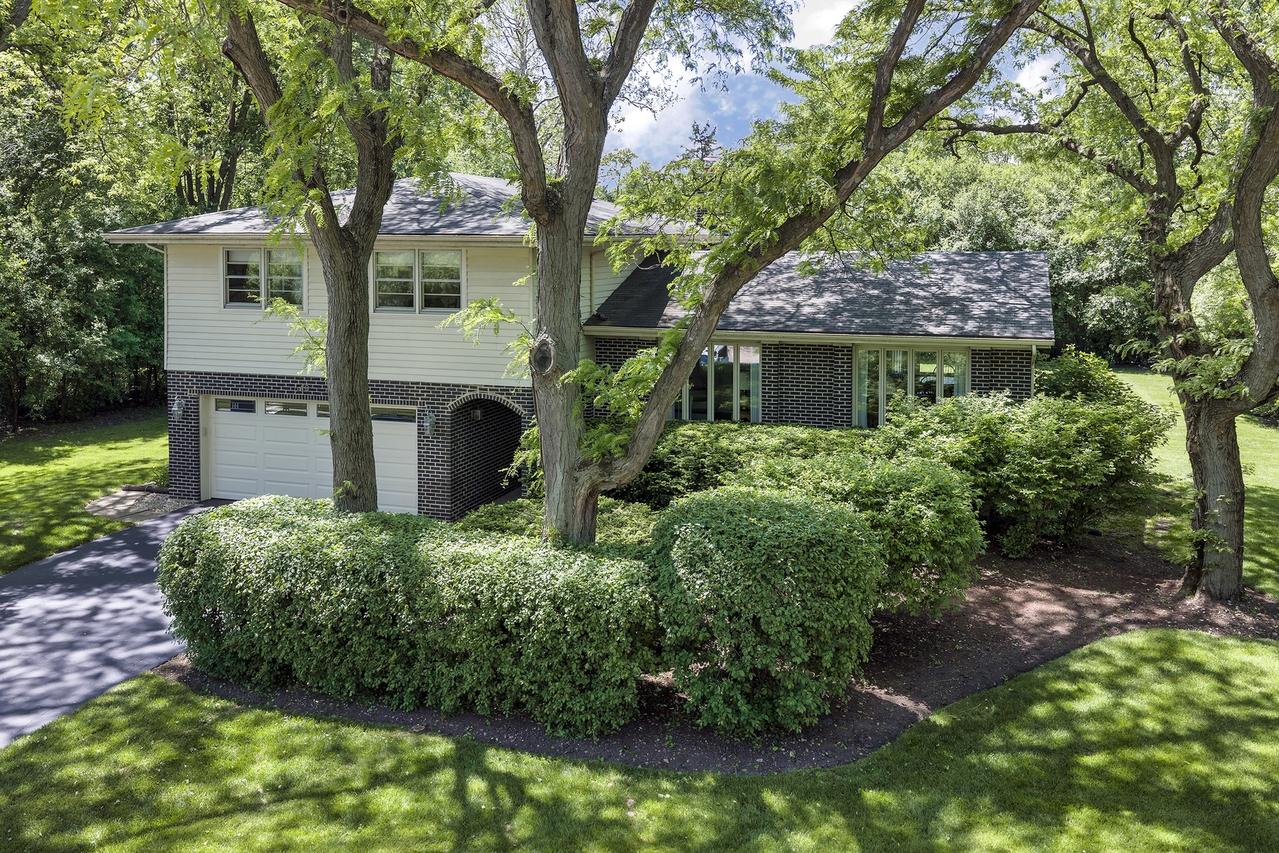 640 Wilmot Rd., Deerfield, IL 60015