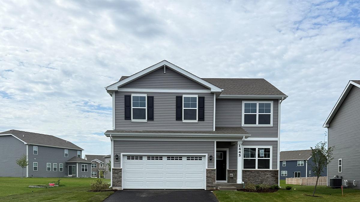 1445 Vintage Dr., Oswego, IL 60543