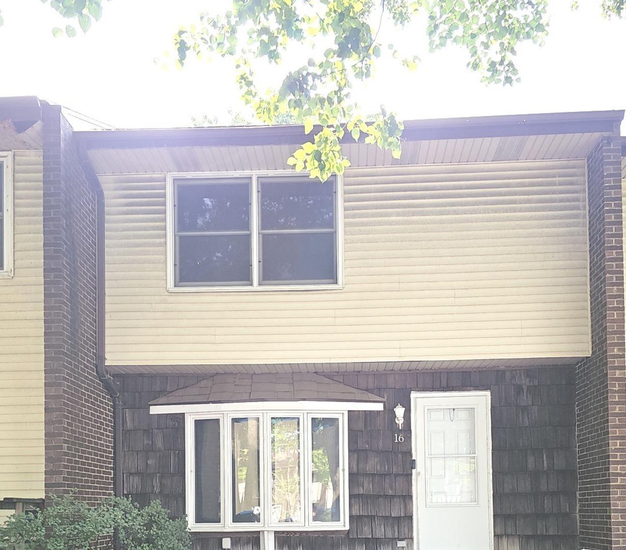 16 Dan Ireland Dr., Plainfield, IL 60544