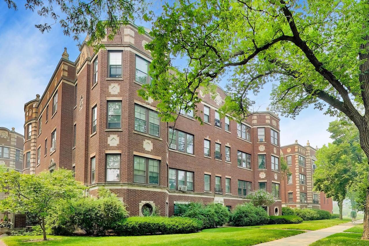 408 Ridge Ave. #22-2, Evanston, IL 60202