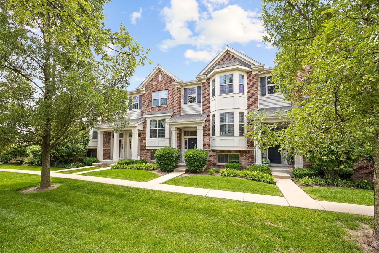 0N080 Vermont Ct., Winfield, IL 60190