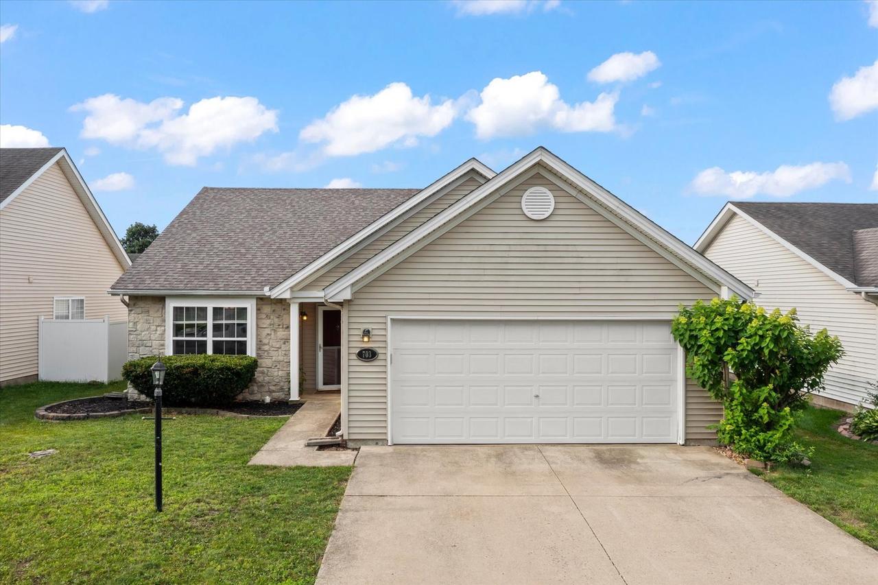 703 Bardeen Ln., Champaign, IL 61822