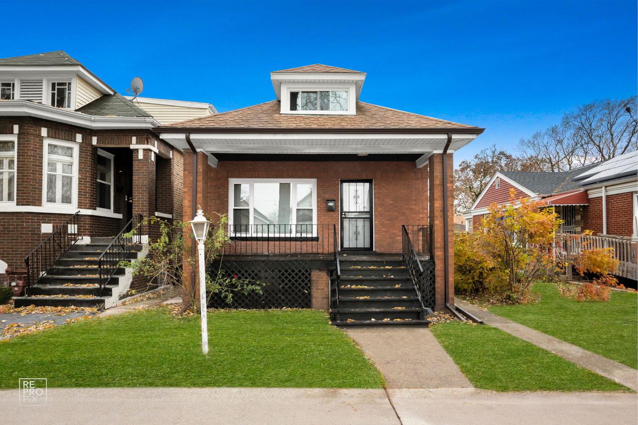 8420 S Carpenter St., Chicago, IL 60620