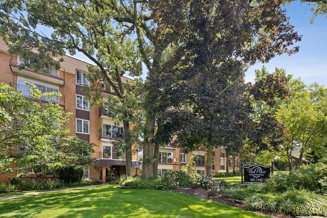 New Homes with Master Bedrooms on the 1st Floor in Glen Ellyn: June 27th to July 3rd